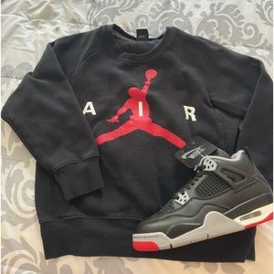 Big kids, Jordan crewneck sweatshirt, size medium